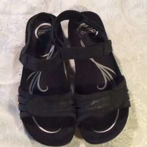 Abeo Bio-System Sandals